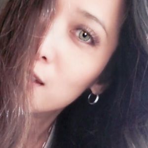 Meet your Posher, Charmaine